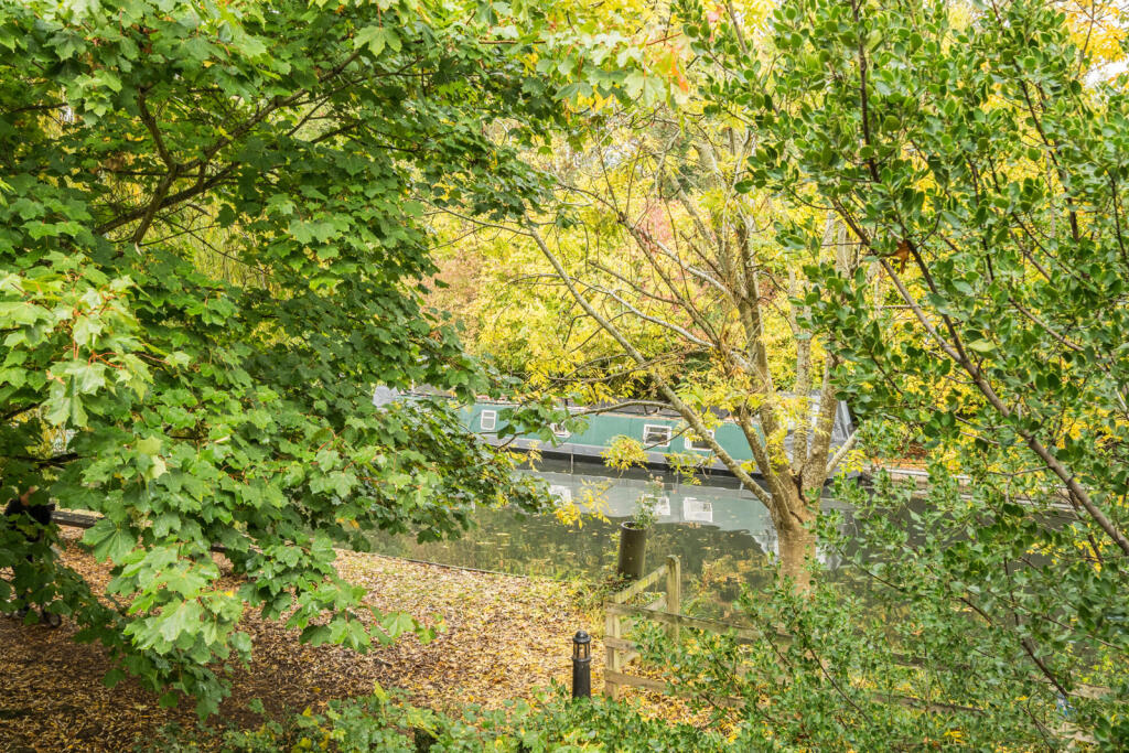 1371878-14-68f89d...