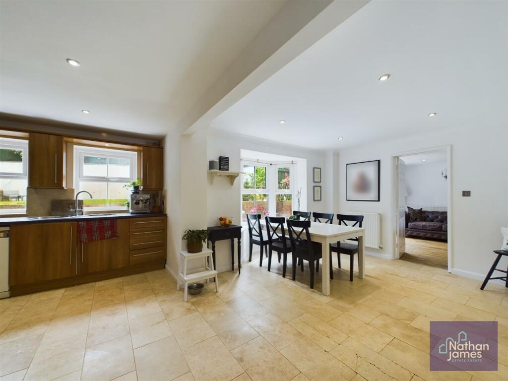 Open Plan Kitchen / Dining Room