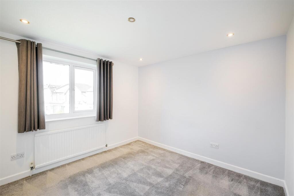 23 boleyn close-11.jpg
