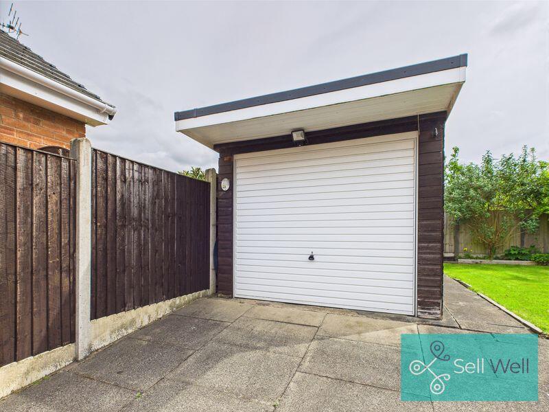 Detached Garage