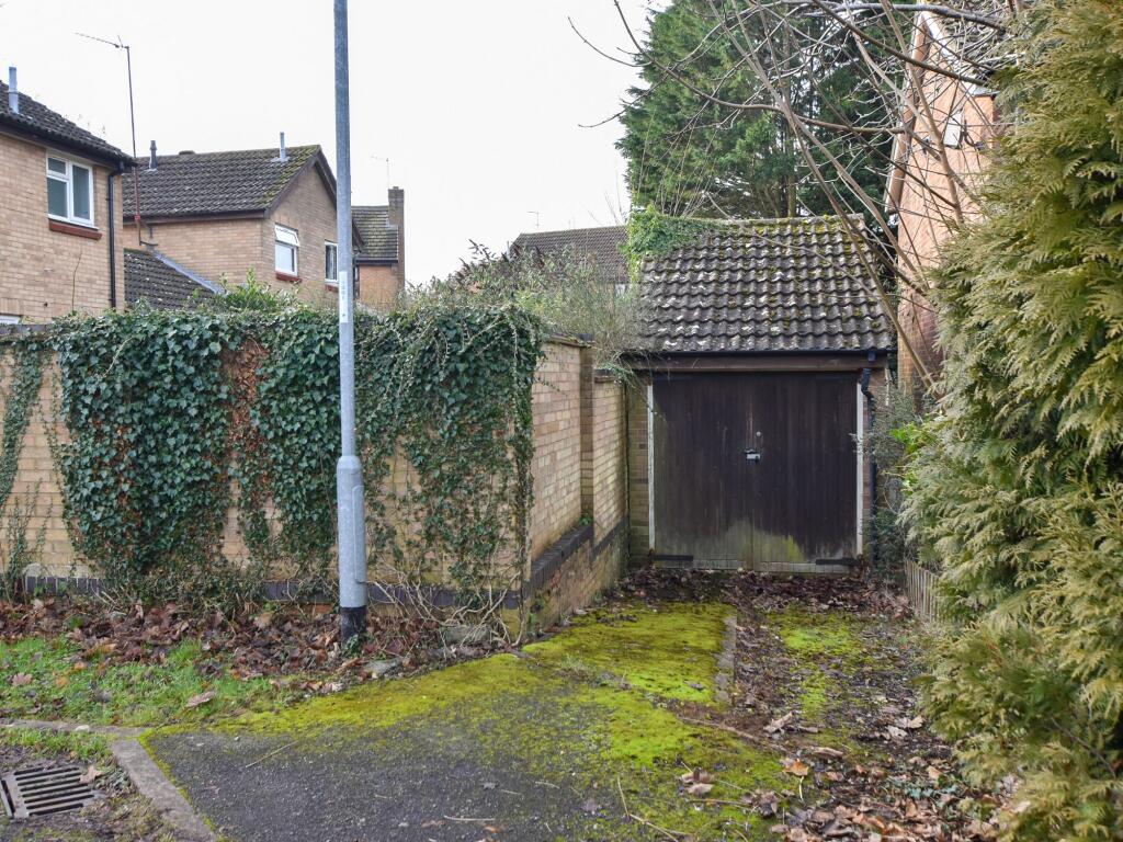 Garage &amp; Driveway