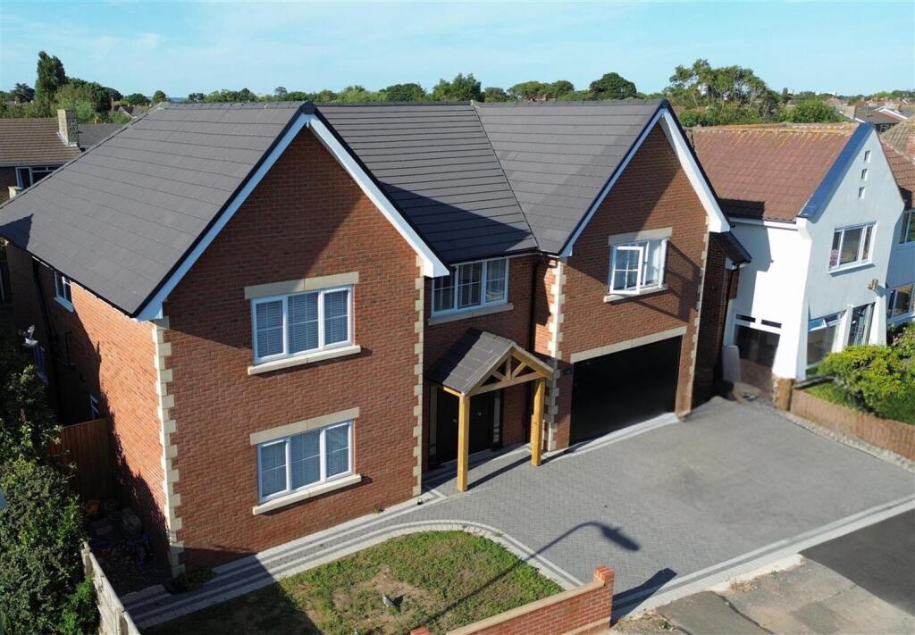 Untitled design (5).jpg