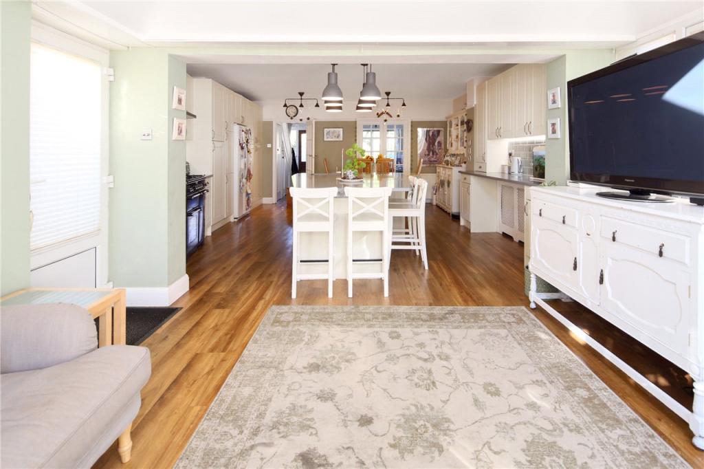 Conservatory/Kitchen