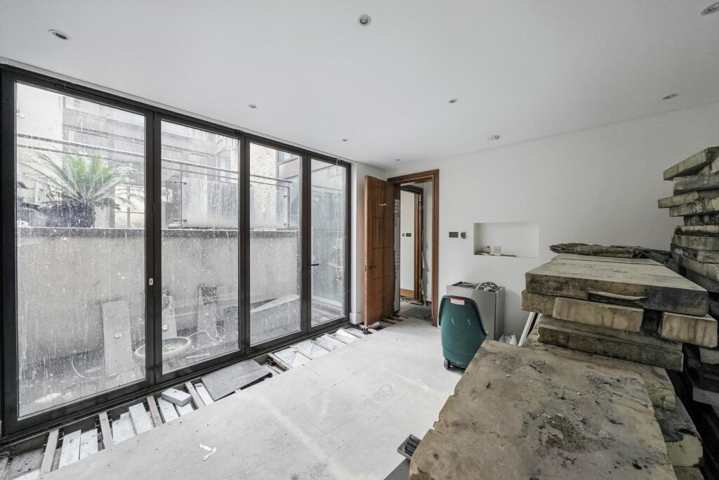 3 Collection Place, 96 Boundary Road, St Johns Wood, London NW8 0RH