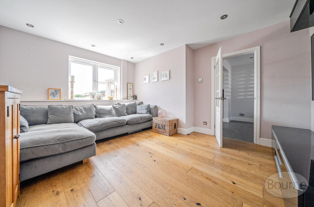 4501449a-75f6-4f9...