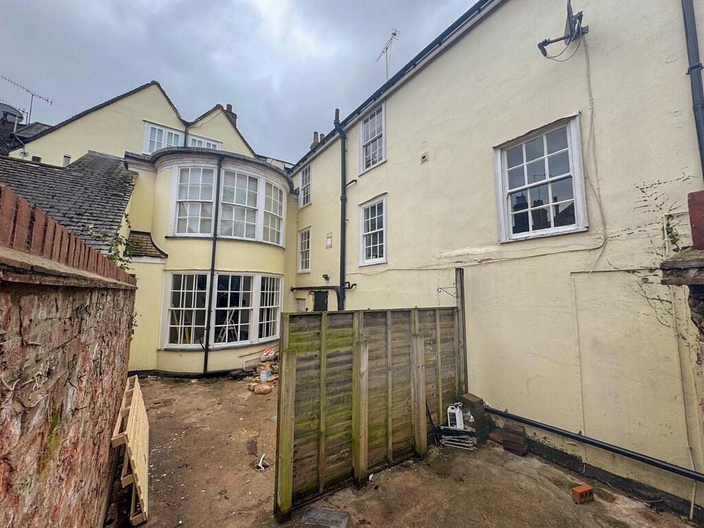 43a360db-1bed-4a5...