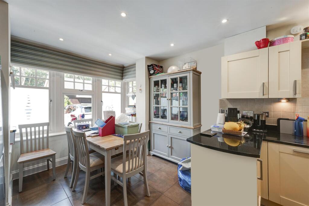 THE ROSEBERYS (10).jpg