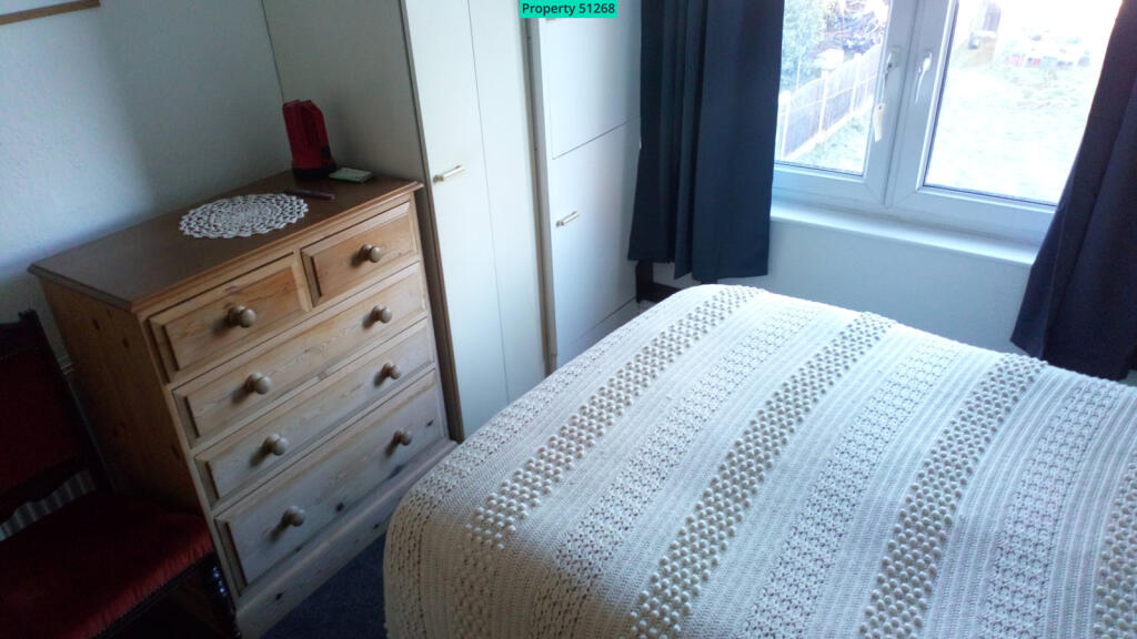 Back bedroom 1