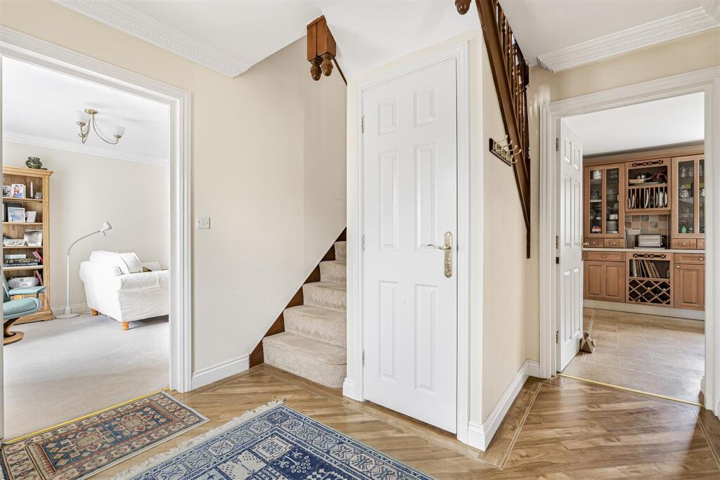 12 Senna Drive, Towcester (7).JPG