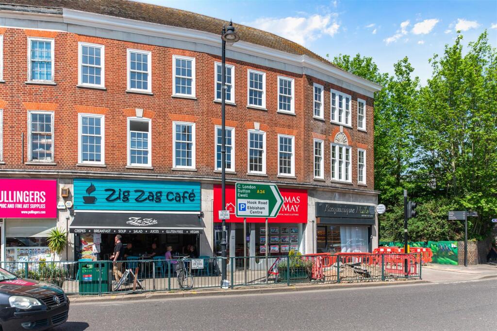 HIGH STREET,12A, FLAT 3 -  (12).jpg