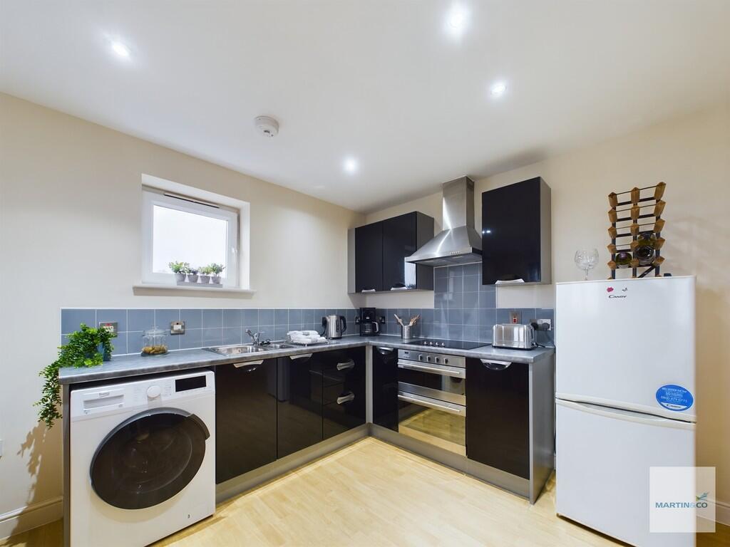 CAM03394G0-PR0225...