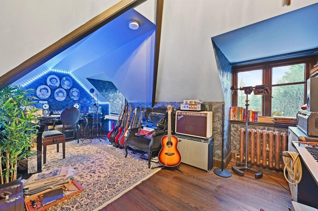REE - 70C Castlebar Road - Studio3 (1).jpg