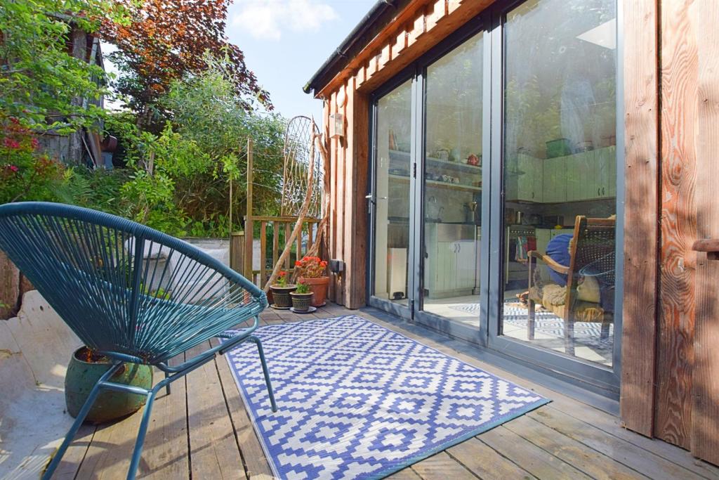 Rear Decking