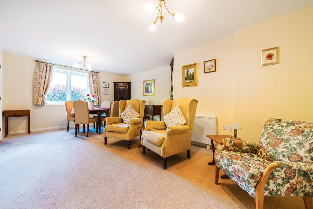 Living/ Dining Ro...