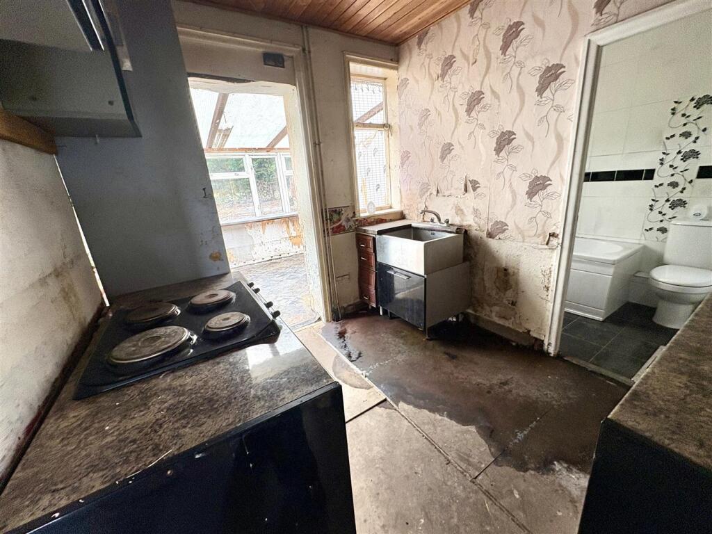 Bramleys Estate Agents - Auction - Bankfield Garde