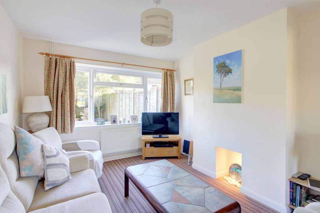 Drakes Avenue, Devizes, Wiltshire, SN10 5AZ