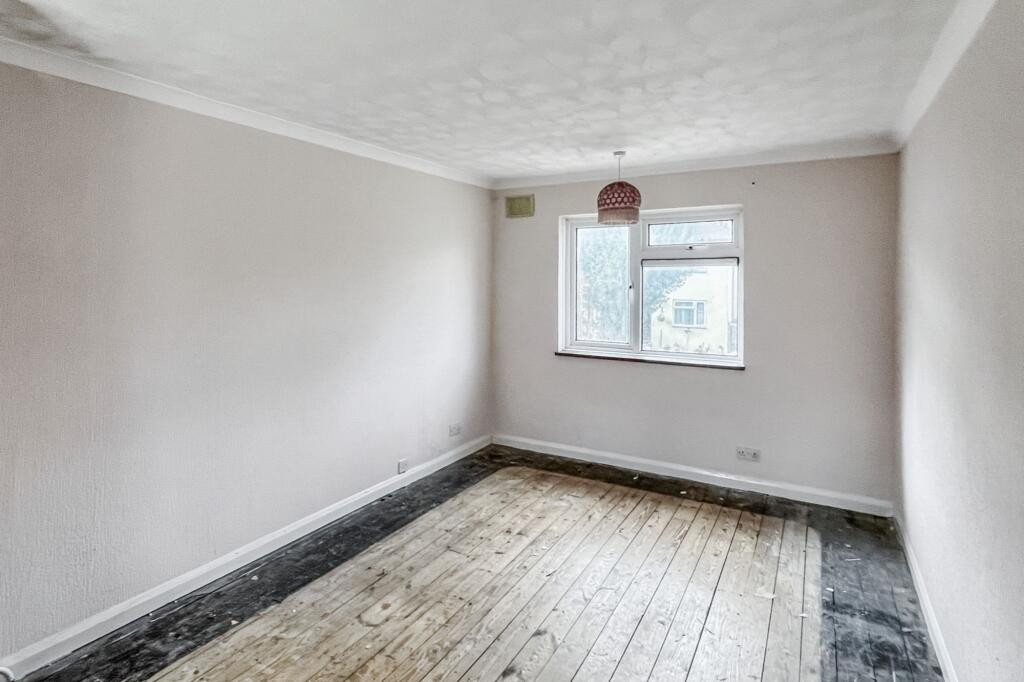 65 Dale Road, Crayford, Dartford, DA1 3PG