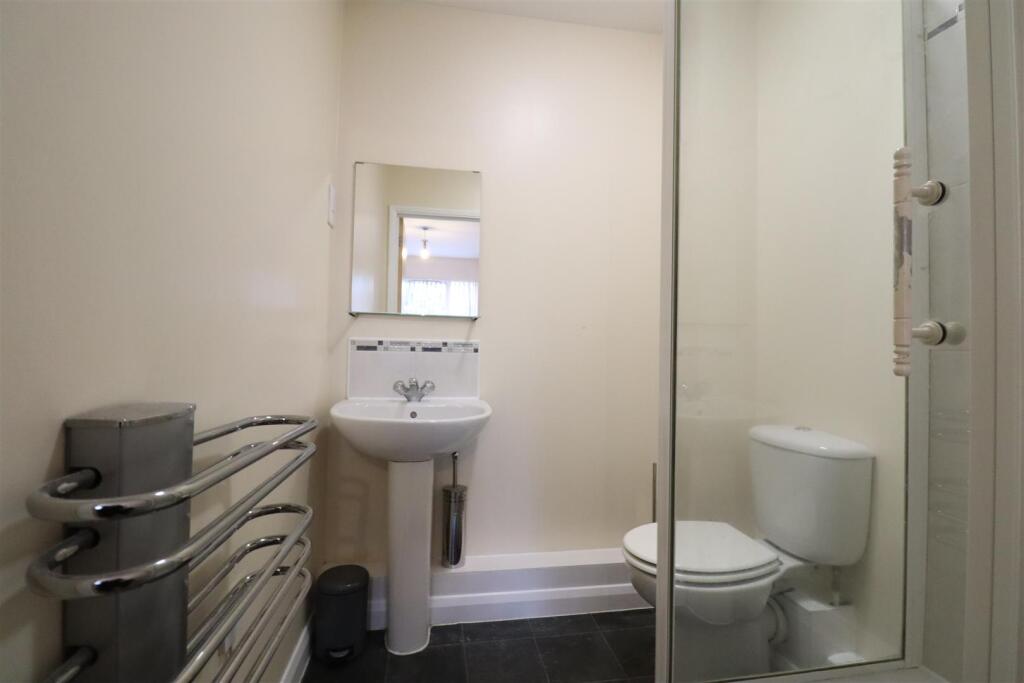 Ensuite