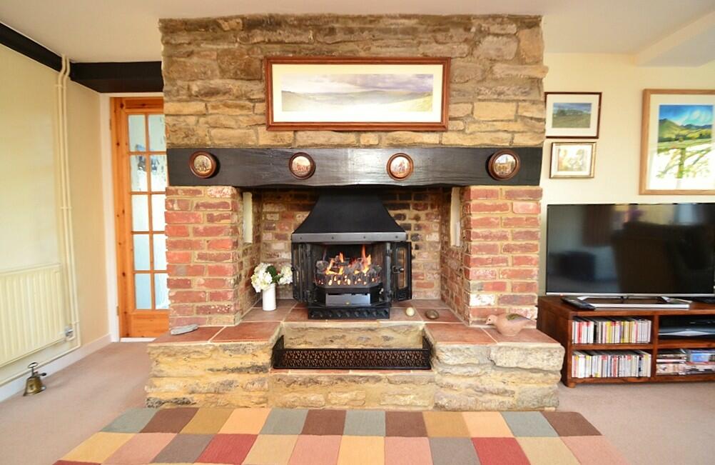 Sitting Room Firepla