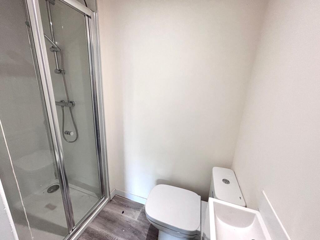 En-suite Bathroom