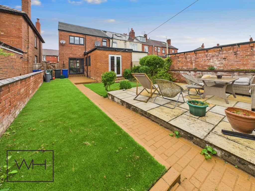 CAM03785G0-PR0282-ST