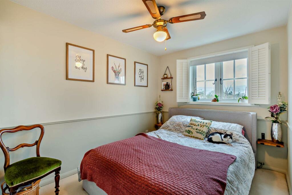 8630034-interior10-800.jpg