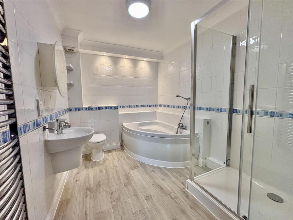 Bathroom/WC