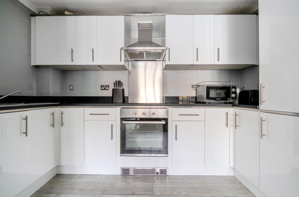 1320233-11-687661...