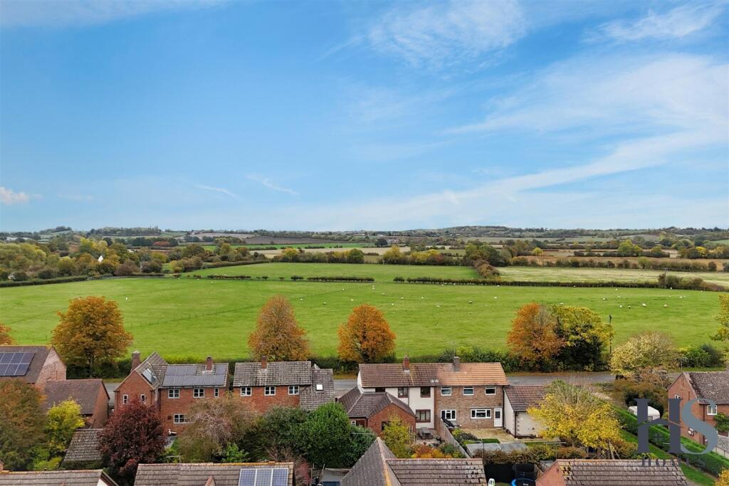 dji_fly_20251013_145056_0835_1760381917432_photo.j