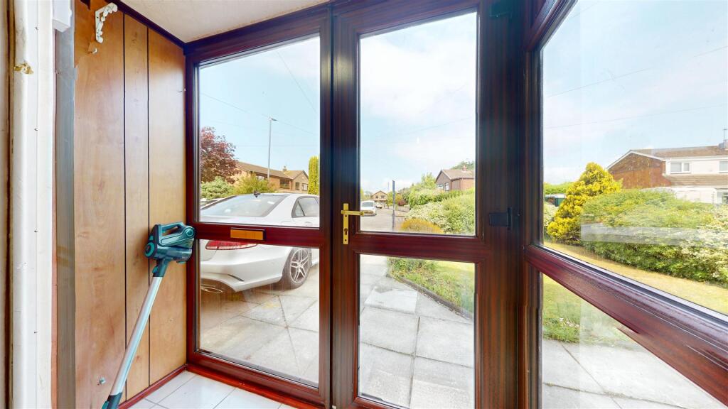 Rose Drive Porch