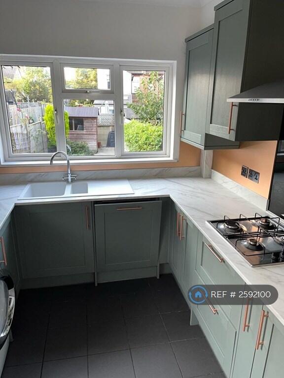 Newly Refurbished Kitchen 
