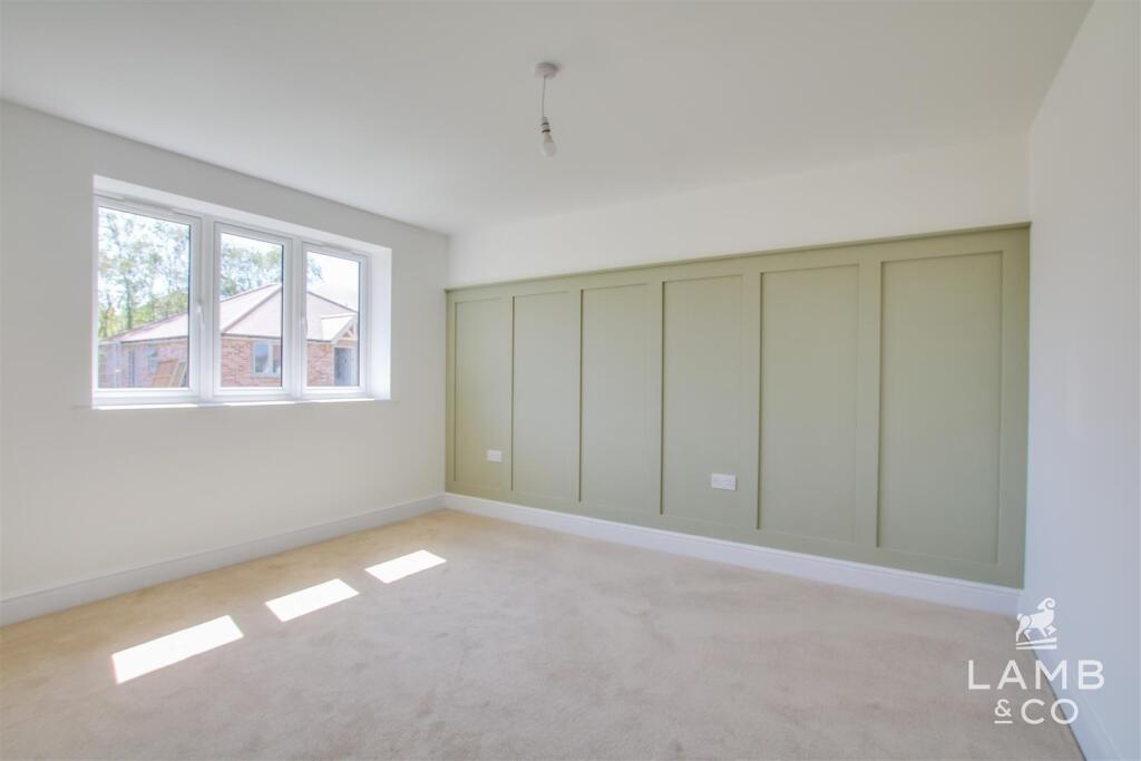 BEDROOM TWO