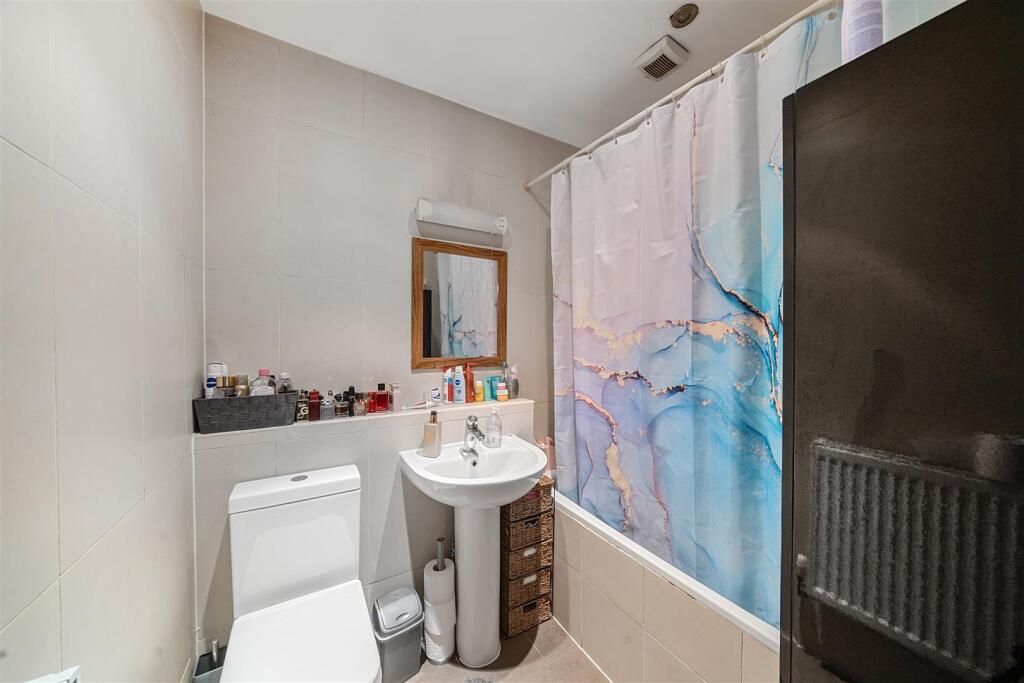 1296150-8-68261bdff1578-ARW .jpg