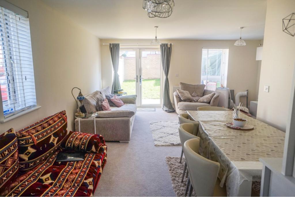 Living / Dining Room
