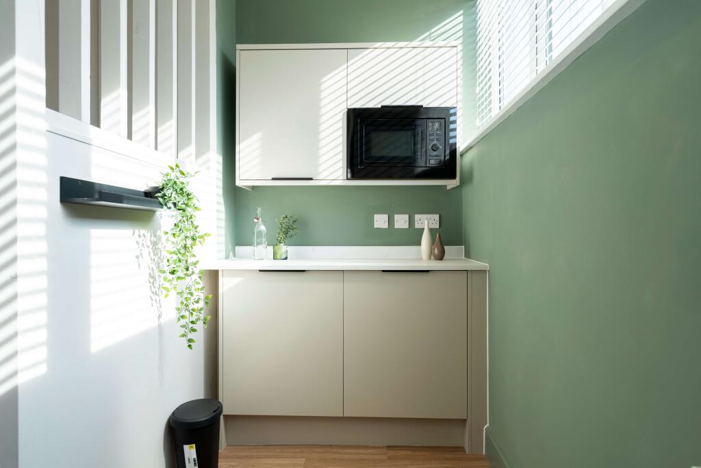 DaviesProperty-520StretfordRdPHOTOS-353.jpg