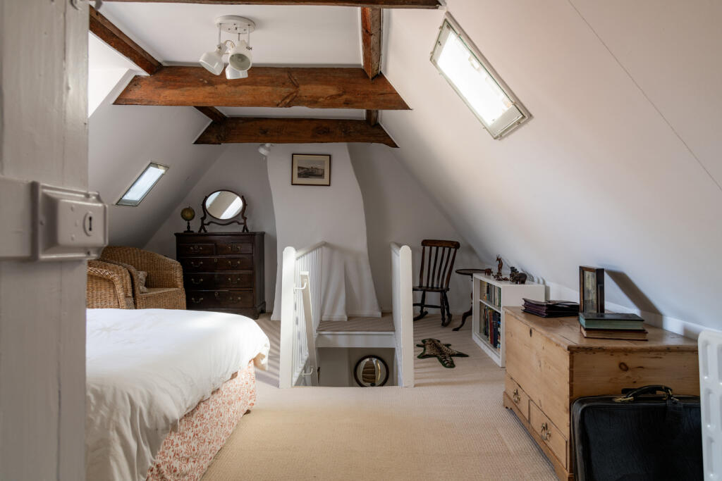 273114 - The Cottage 116.jpg