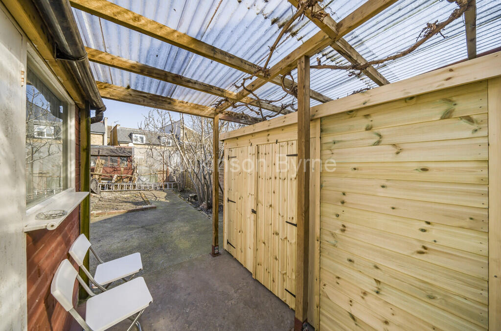 70b98331-1b56-428...