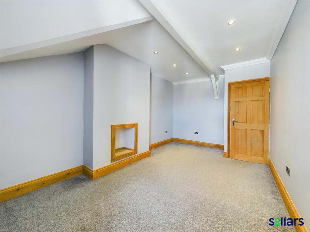 Apartment 5 - Bedroom One