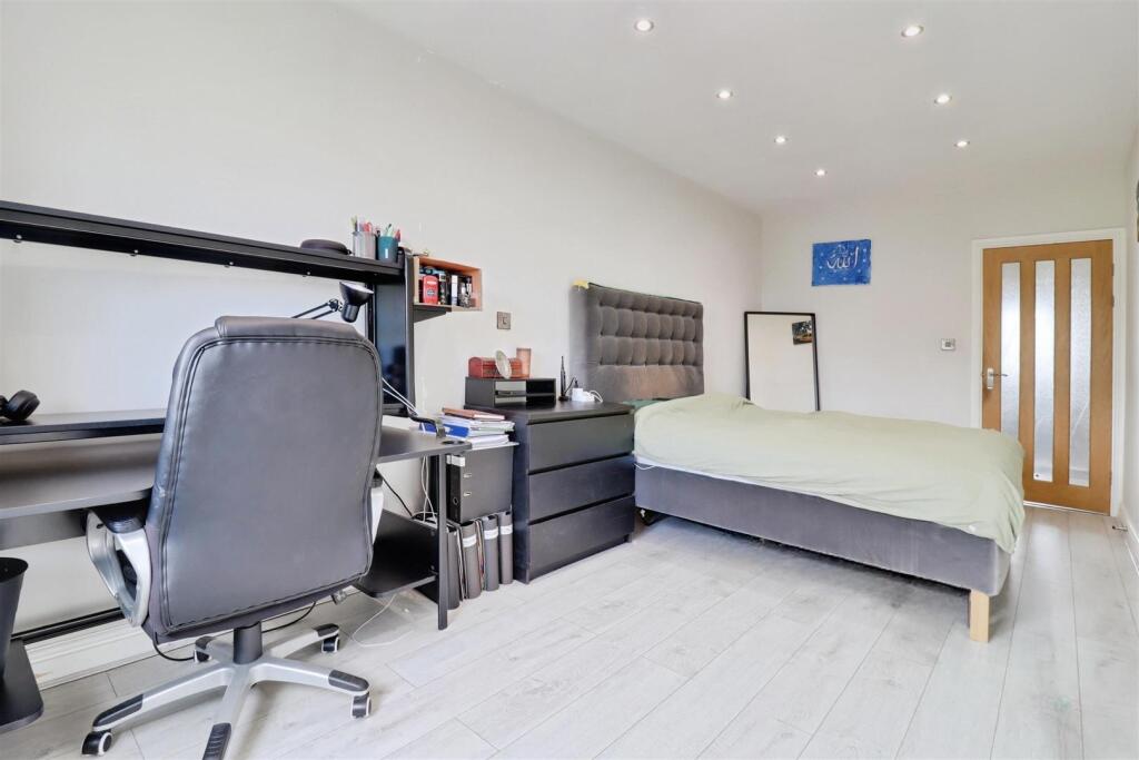 user_edited_photo-528bea93_user-edited-00374082-95