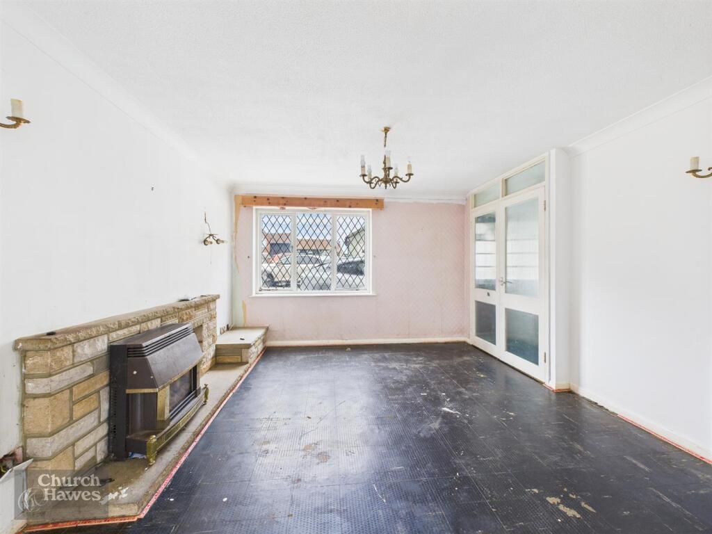 CAM04964G0-PR0151-STILL003.jpg