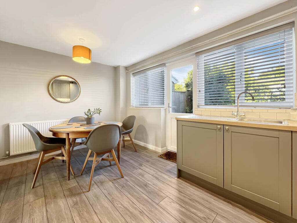 30e87726f03b5c09ff76bc4458576b906dee5794