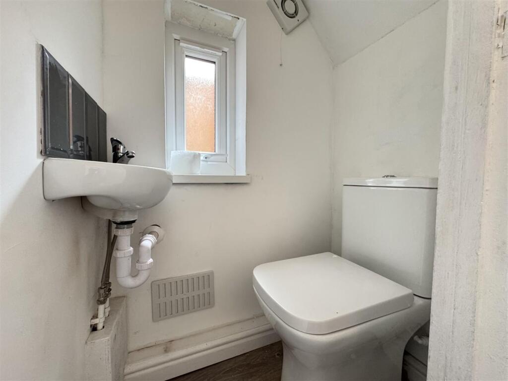 IMG_4052 (Large).JPG