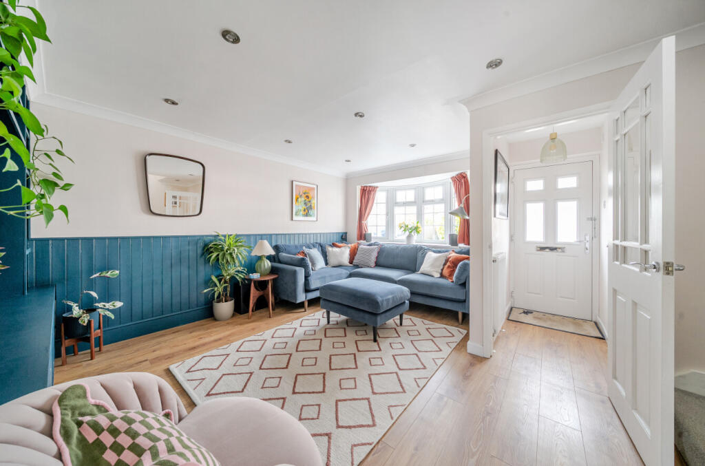 1345339-12-68b55f...