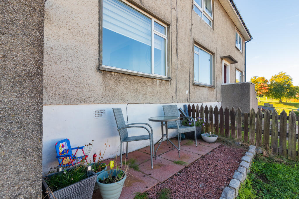 10 burnfoot crescent paisley pa2 8nr-26