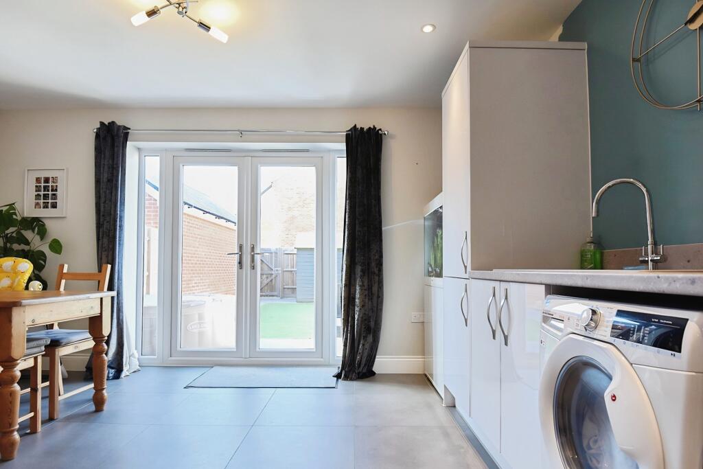 Kitchen to Garden