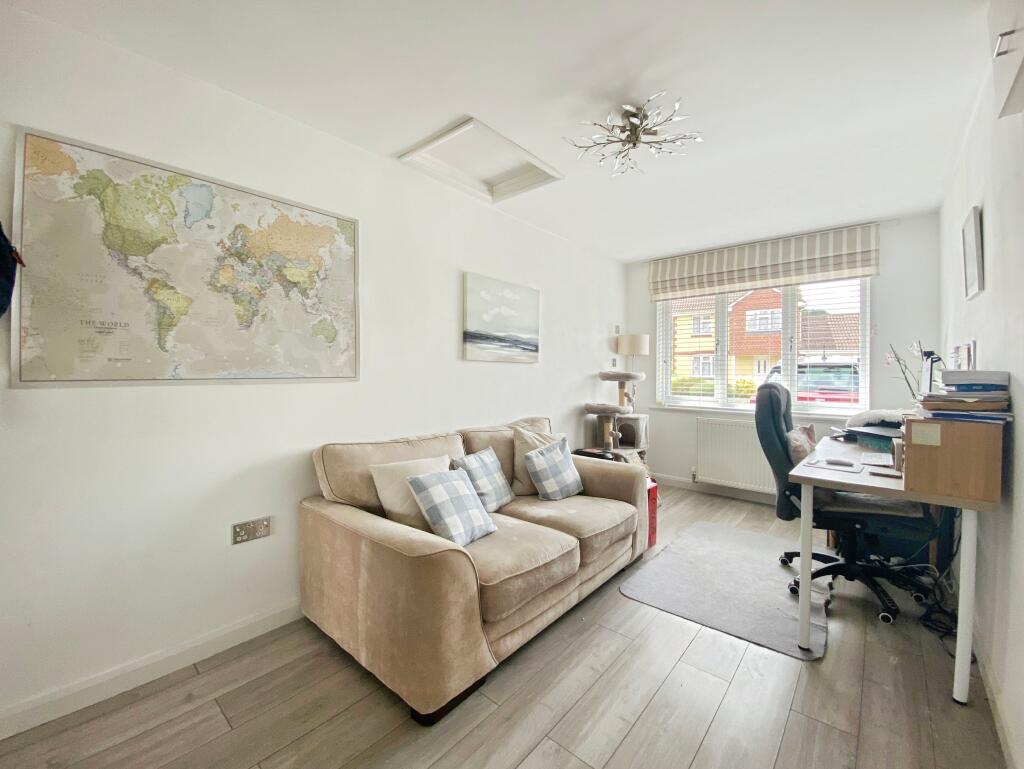 Office / Potential Bedroom 5