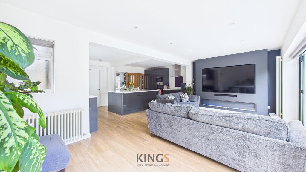 Kitchen/Family Room