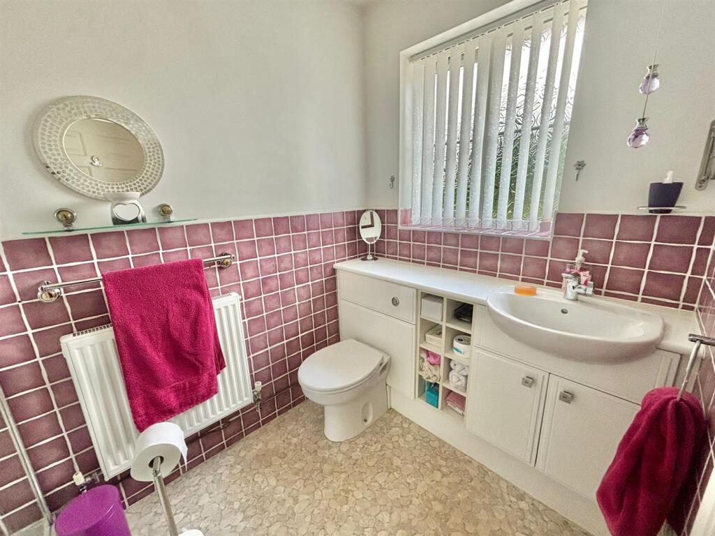 En- Suite