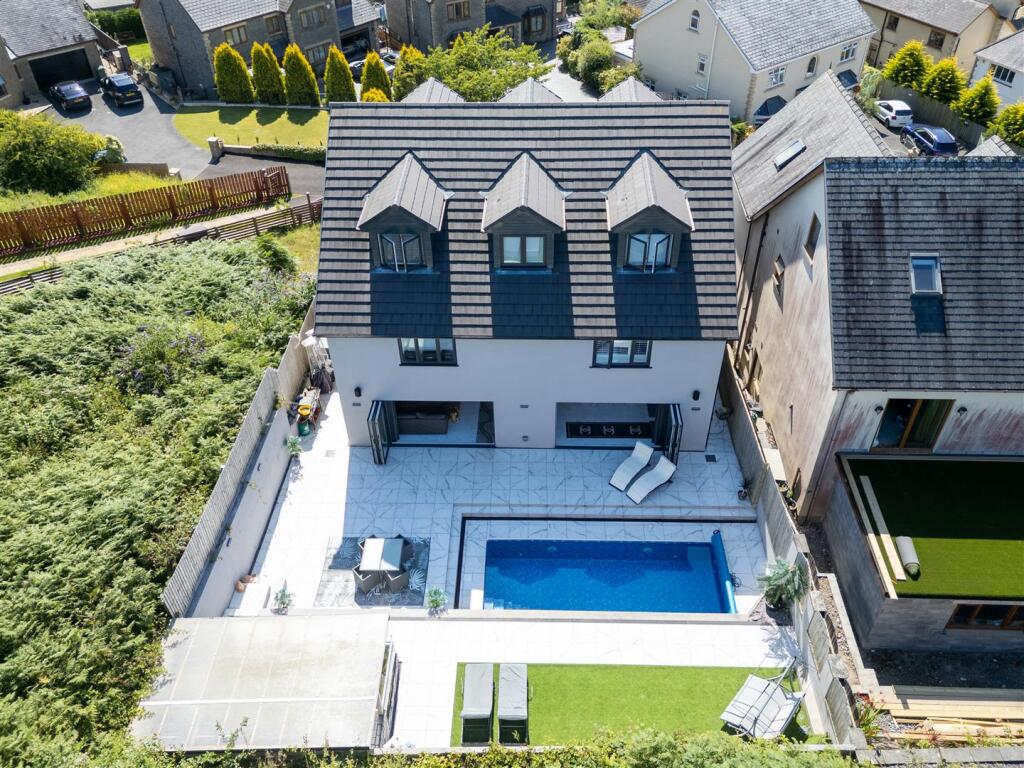 14 Coed Y Brynallt 13.jpg