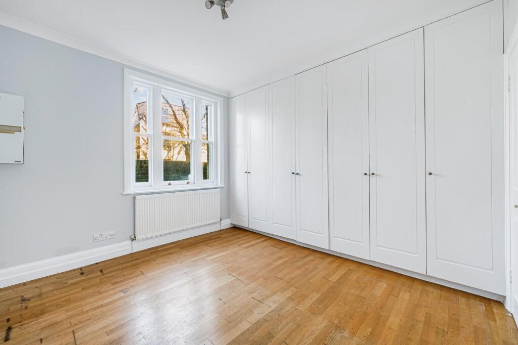 F2, 20 Hanger-10.jpg